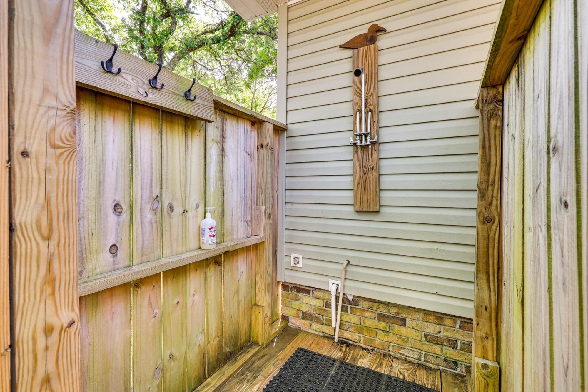Oak Island Cottage Minutes To Long Beach! Exterior foto